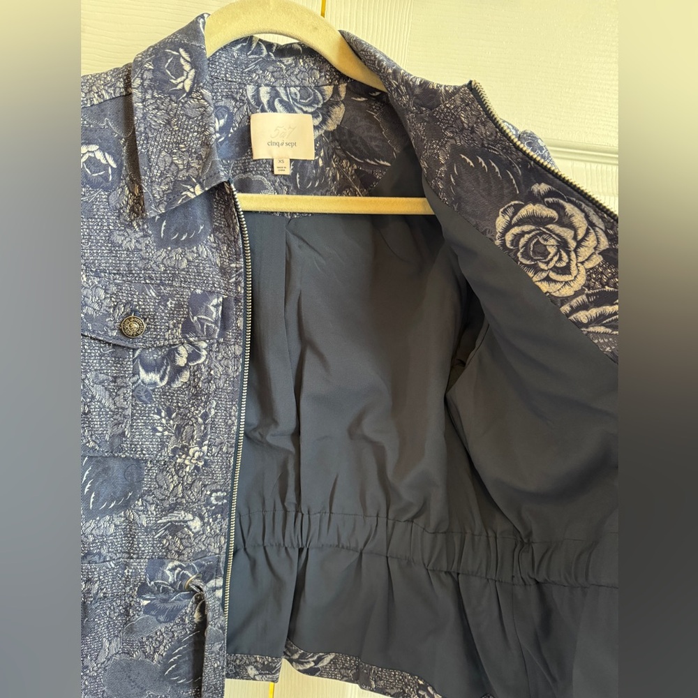 NWOT CINQ Á SEPT Adie Floral Puff Sleeve Jacket - Picture 8 of 8